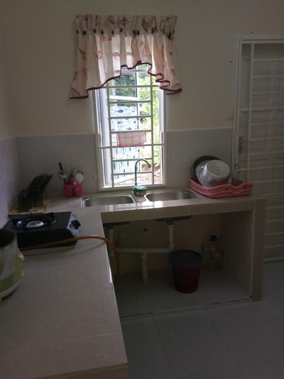 Homestay Azmi Zita Kuala Terengganu Buitenkant foto